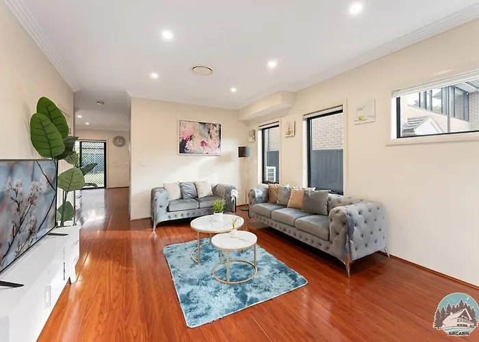 Aircabin - Carlingford - Sydney - 4 Beds House