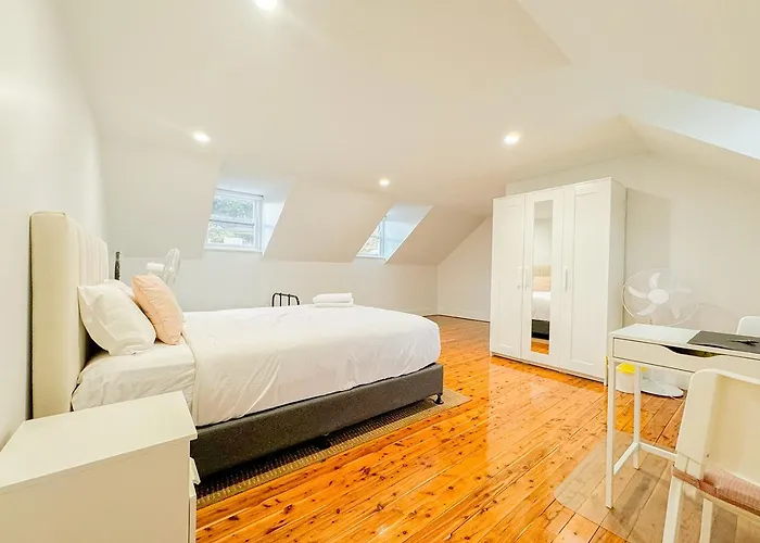 Kent Cosy House