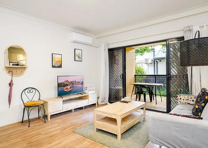 Burwood Near Train & Shopping & Park With Car Park