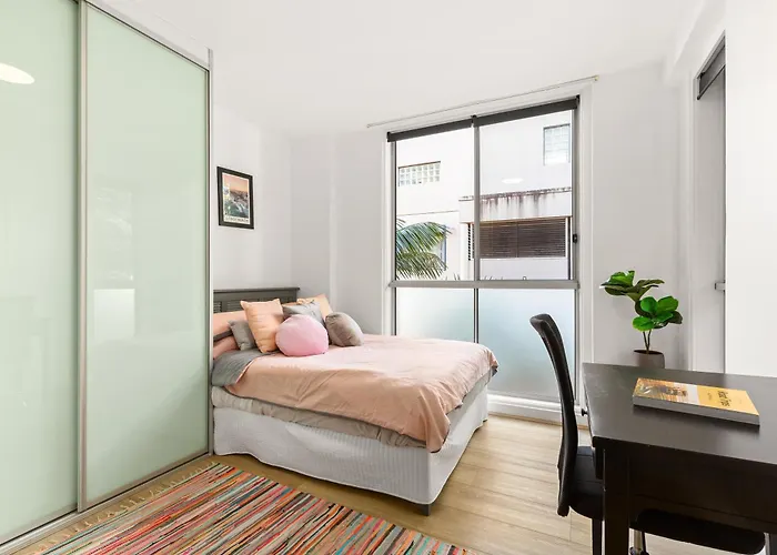 Bellevue Hill Close To Bondi - 2 Bathrooms & Pool