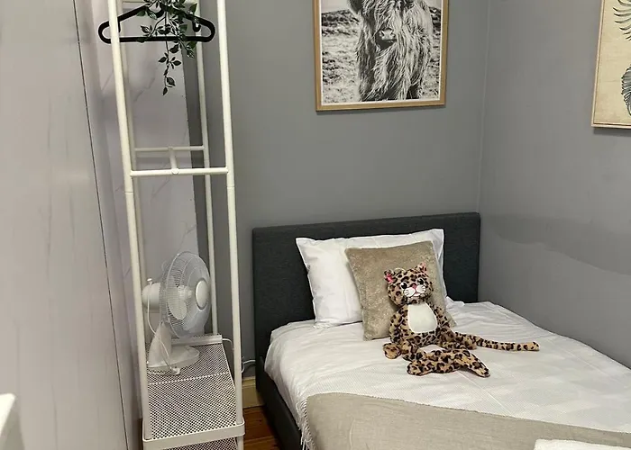 Cozy Single Room - Seconds To Central Station - Nearby Cbd Usyd Uts - Shared Bathroom