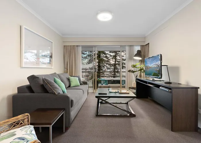Great Esplanade Manly Harbour Front