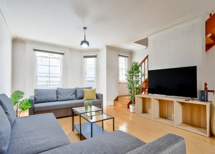 3 Bedroom House Ideal For Family - Ultimo
