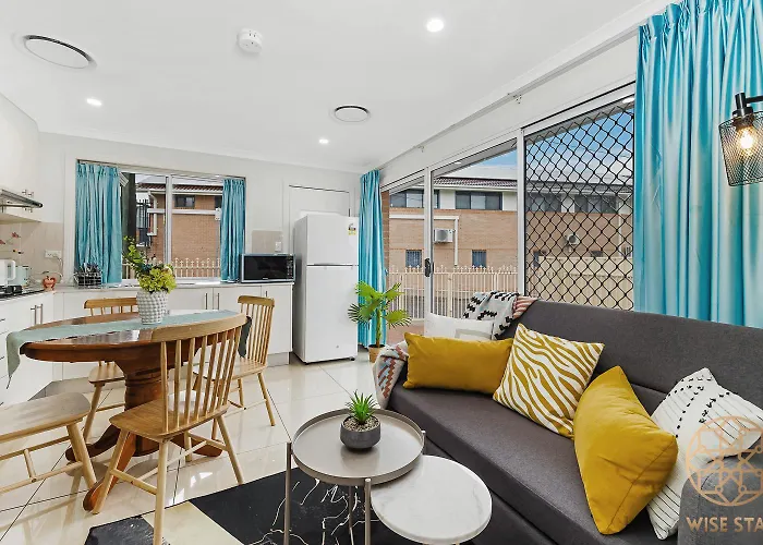 Hurstville 2Br Granny Flat Near Shopping & Train