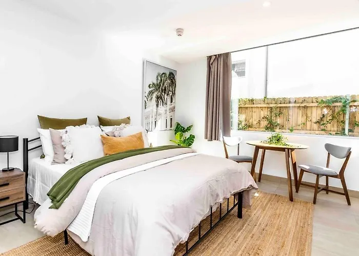 Perfect Stay 2 Min Walk To The Beach Wifi Aircon Netflix