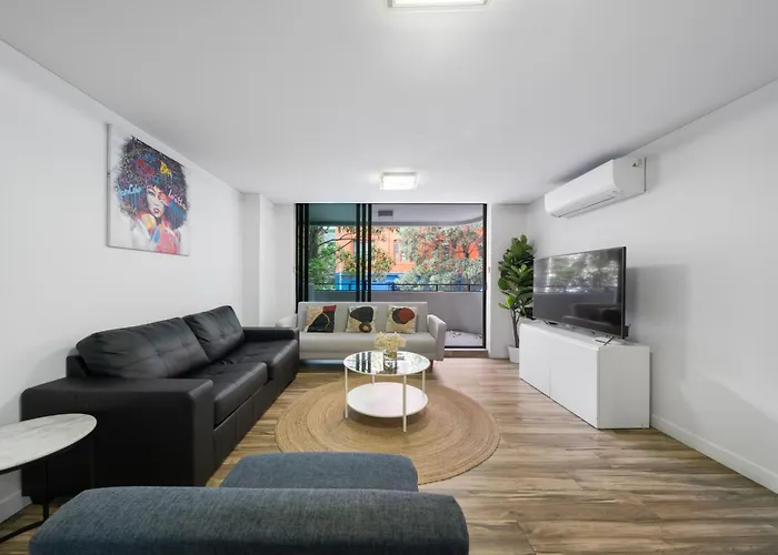 Delicated 3Br Apt With Parking & Darling Harbour-10Mins Walk