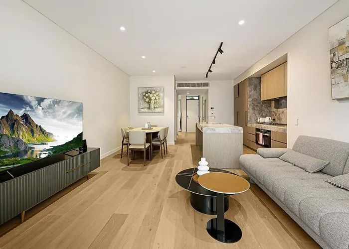 Archer Luxe Retreat, Prime Location & Easy Access W Parking
