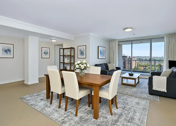 Alf49-Huge 2Br Penthouse Style, Great Water Views