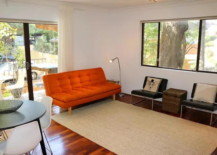 Spacious 3 Bedroom Apartment 20 Min To The Cbd