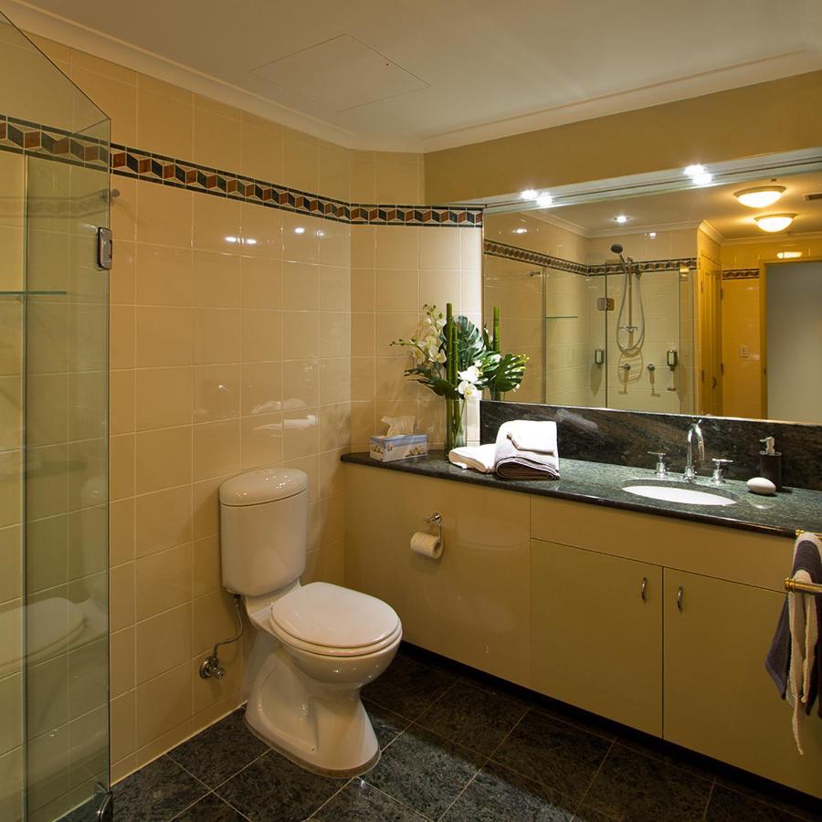 Darling Harbour Getaway Sydney