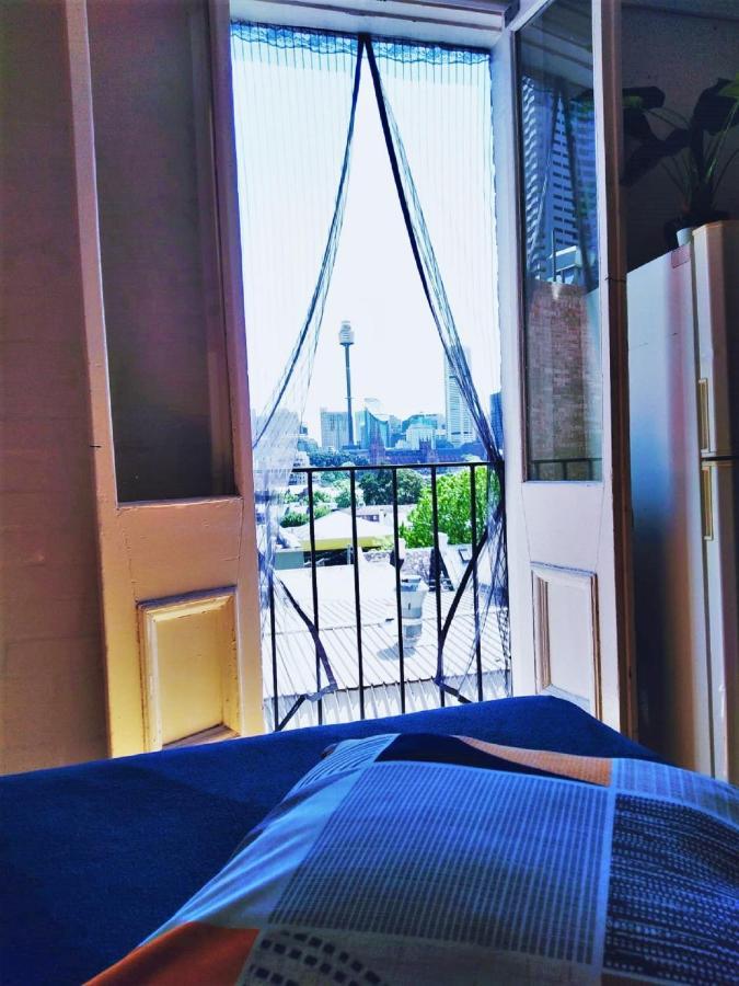 Asylum Sydney Backpackers Hostel *