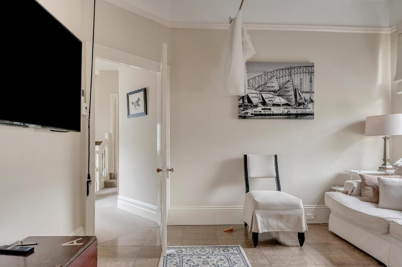 Mesmerising 3 Bedroom - Cinema & Bath Sidney