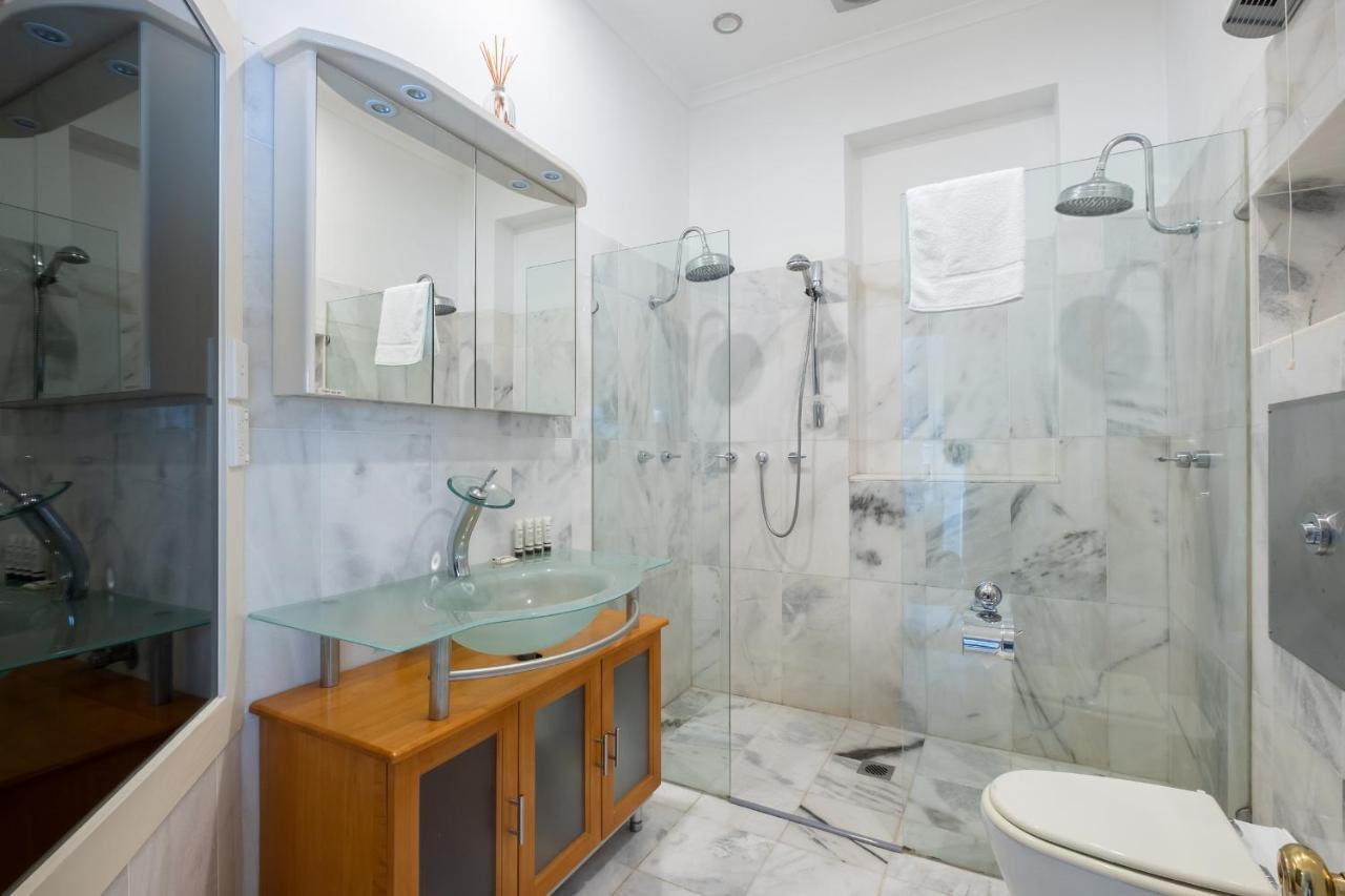 Mesmerising 3 Bedroom - Cinema & Bath * Sidney