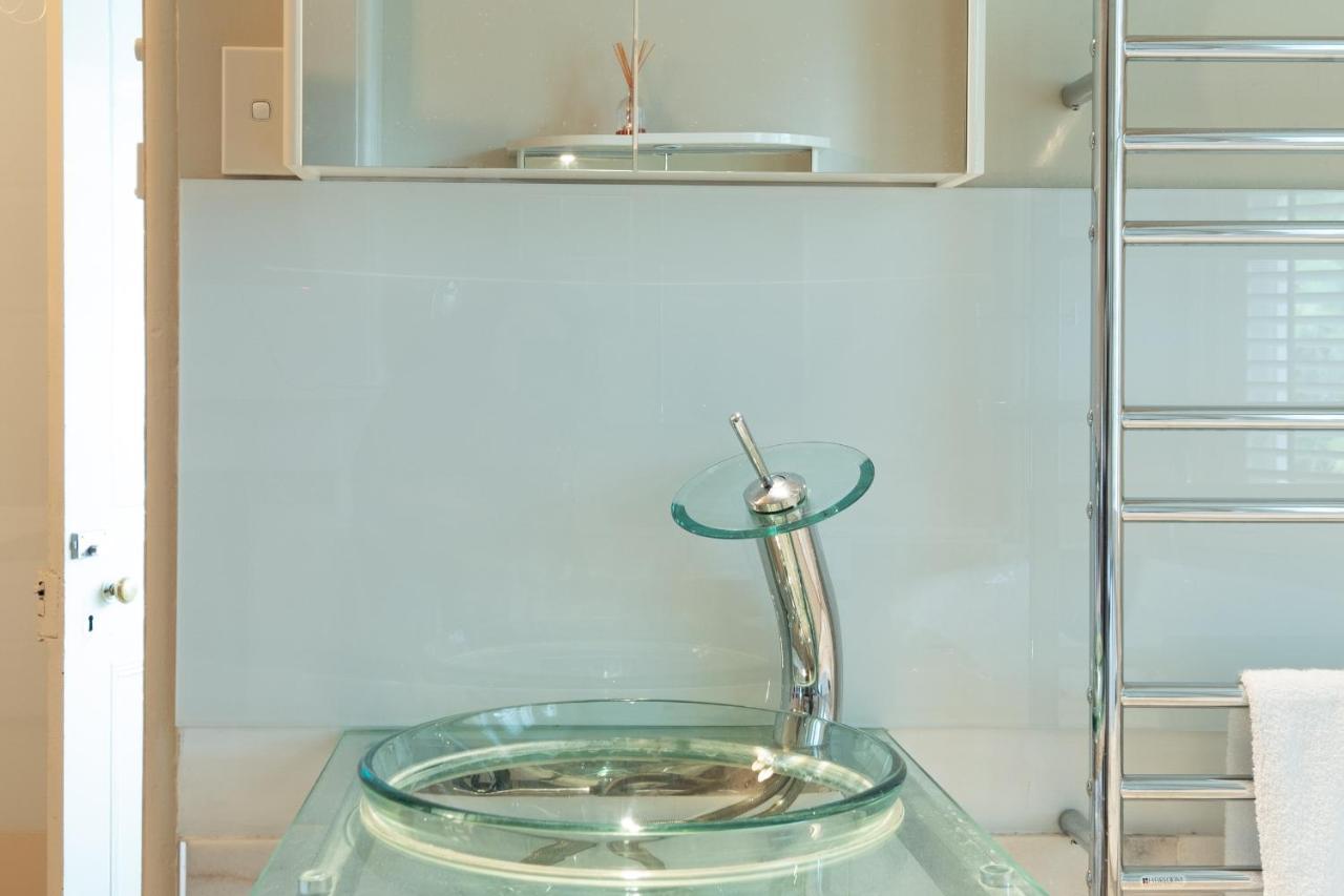 Mesmerising 3 Bedroom - Cinema & Bath Sidney