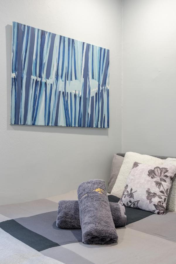 Private Double Bed In Cbd Near Train Uts Darlinghar&icc&chinatown Holiday home Sydney