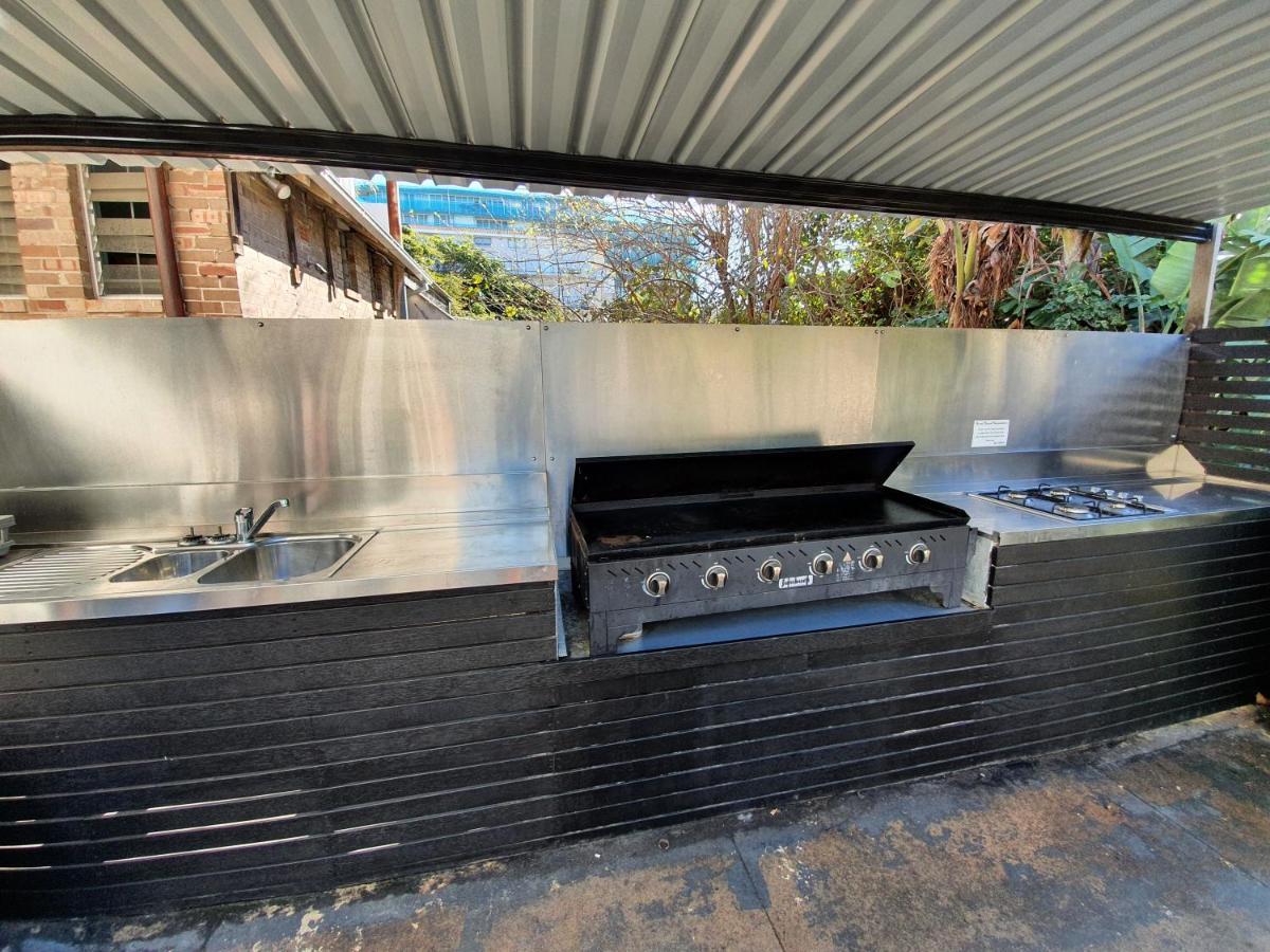 Albergue Bondi Backpackers *