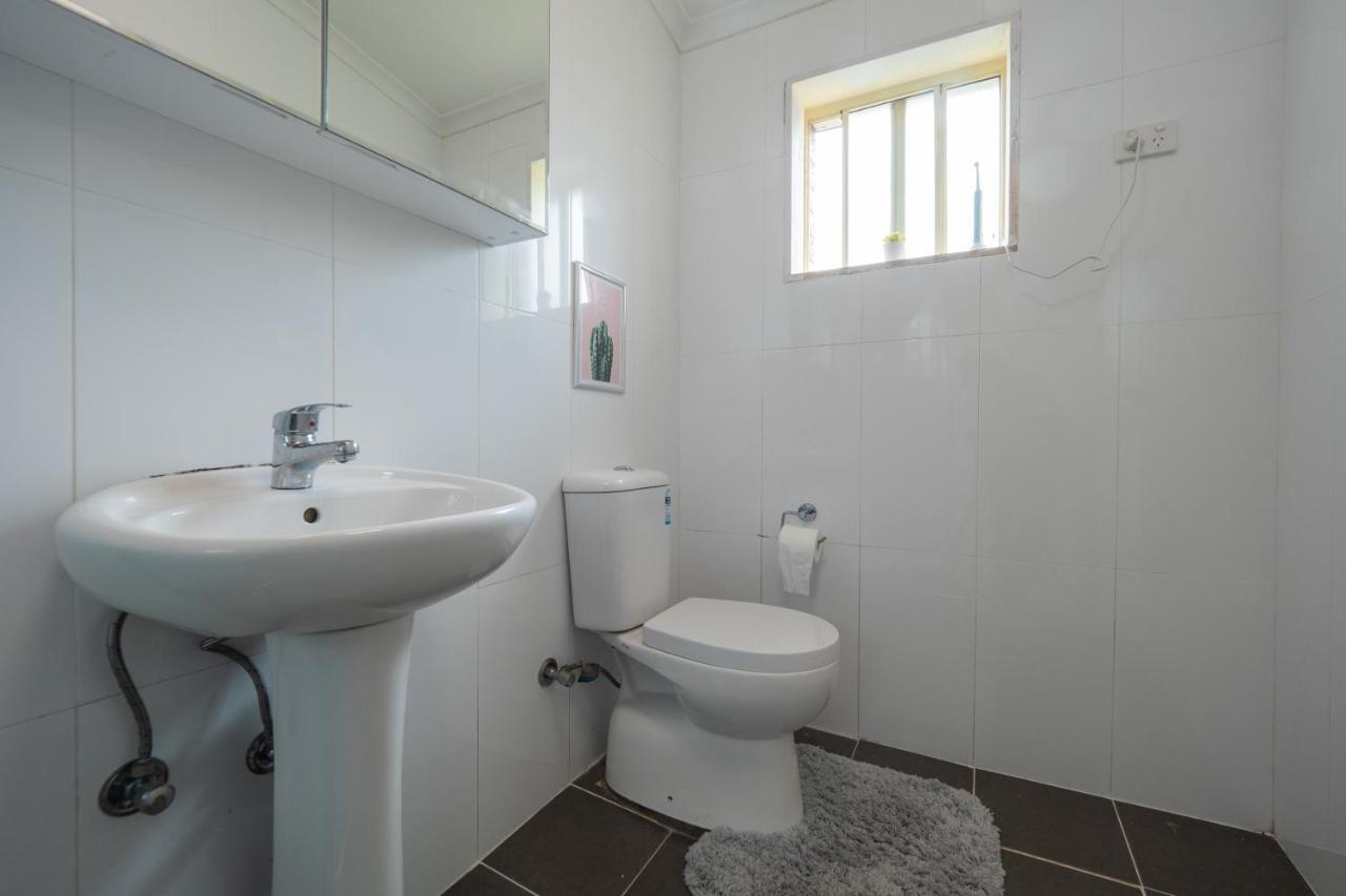 Guest house Quiet Private Double In Kingsford Near Unsw, Randwick Light Railway&bus G3 *