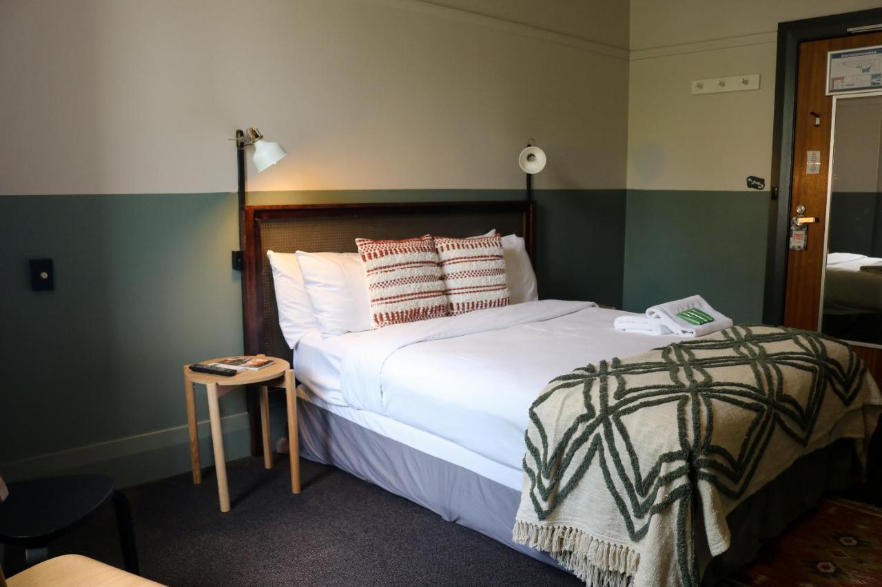 Hotel Darlo Bar Darlinghurst Sydney