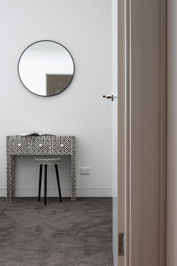 Apartamento Stylish 2-bed With Bbq Patio Near