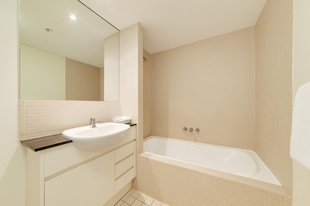 Astra Apartments North Sydney