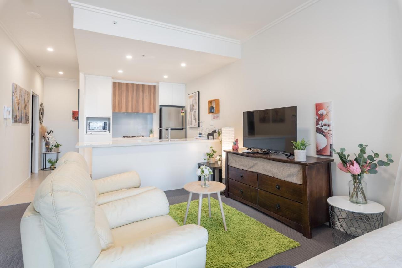 2br Apt In Hurstville 1min To Train Sleep8 * Sydney