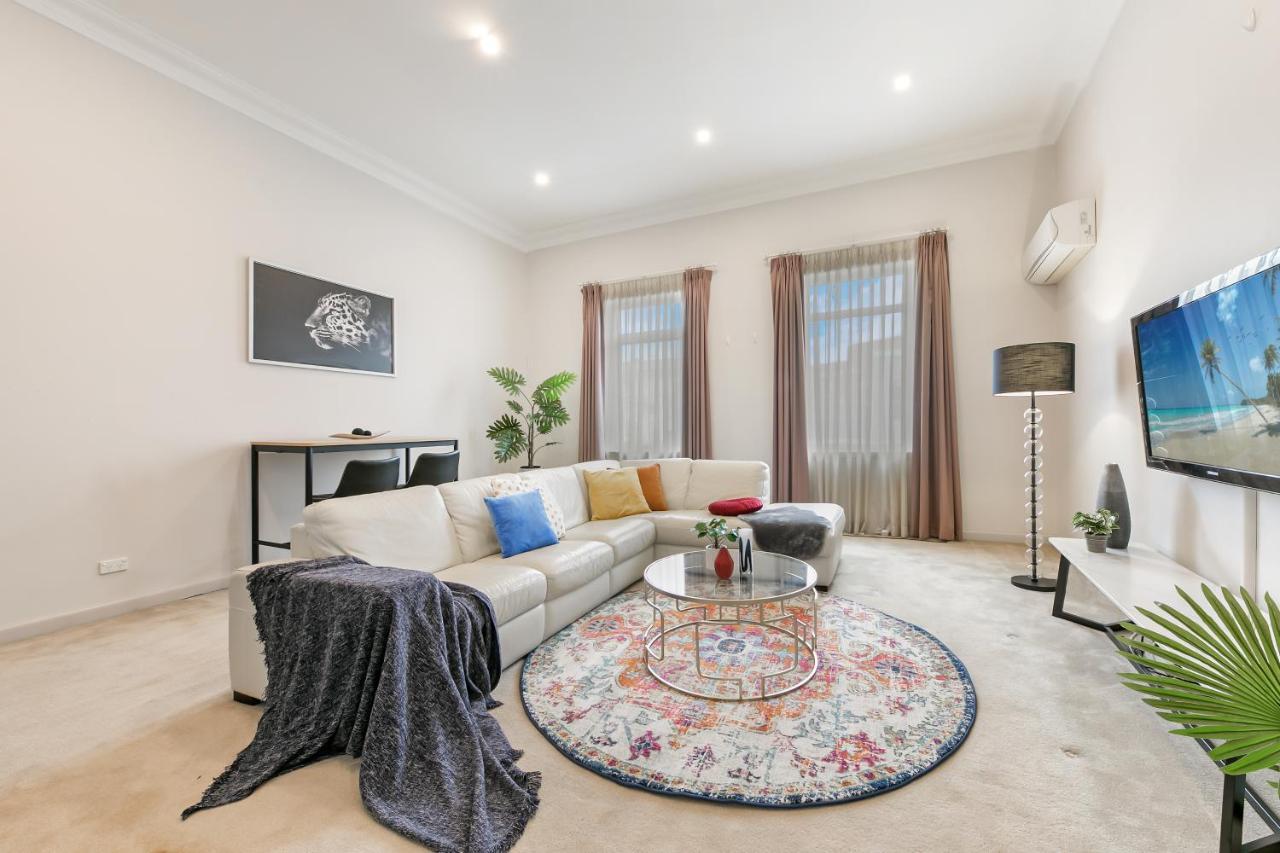 Kozyguru Leichhardt Cozy 3 Bed + Free Parking-nle367 Apartment Sydney
