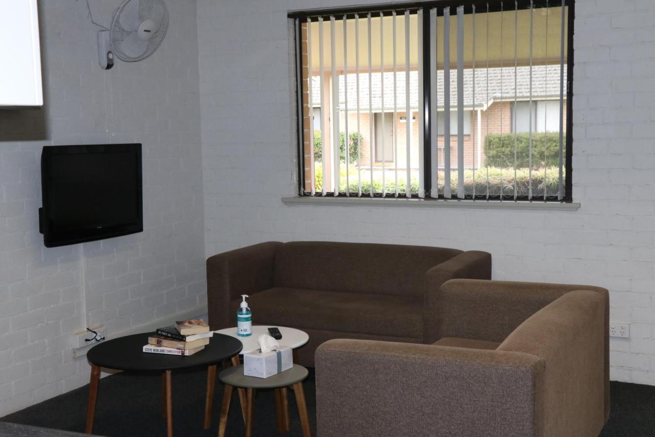 Hostel Western Village - Hawkesbury Sydney