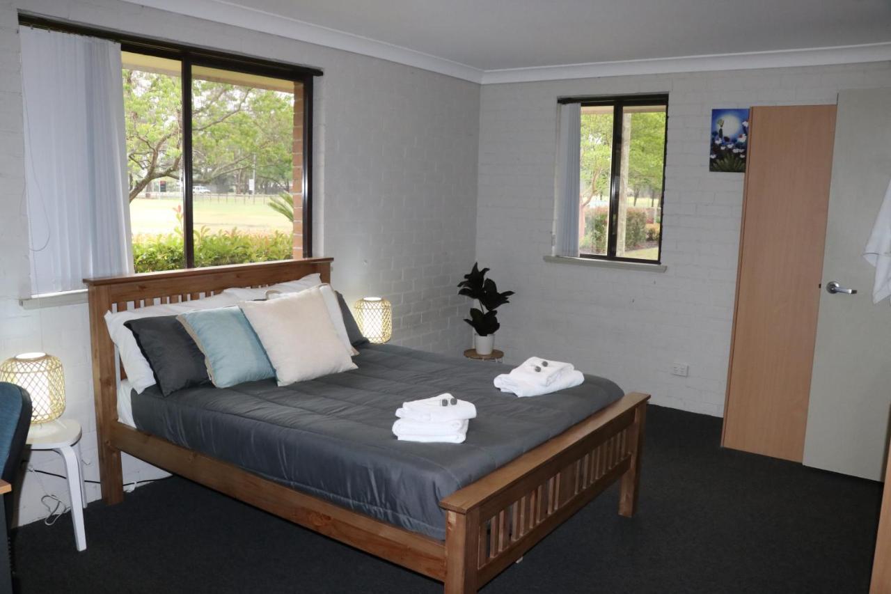 Western Village - Hawkesbury *