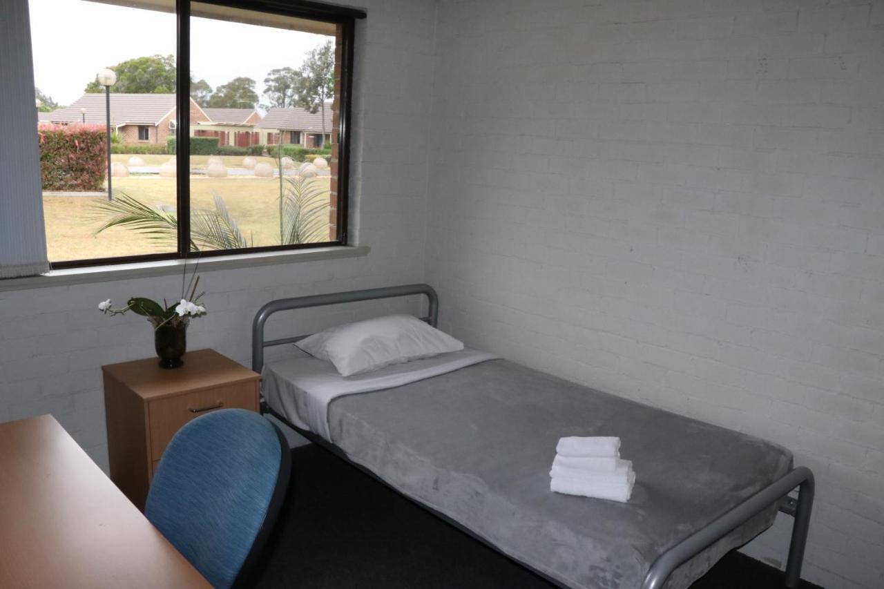 Western Village - Hawkesbury Hostel Sydney