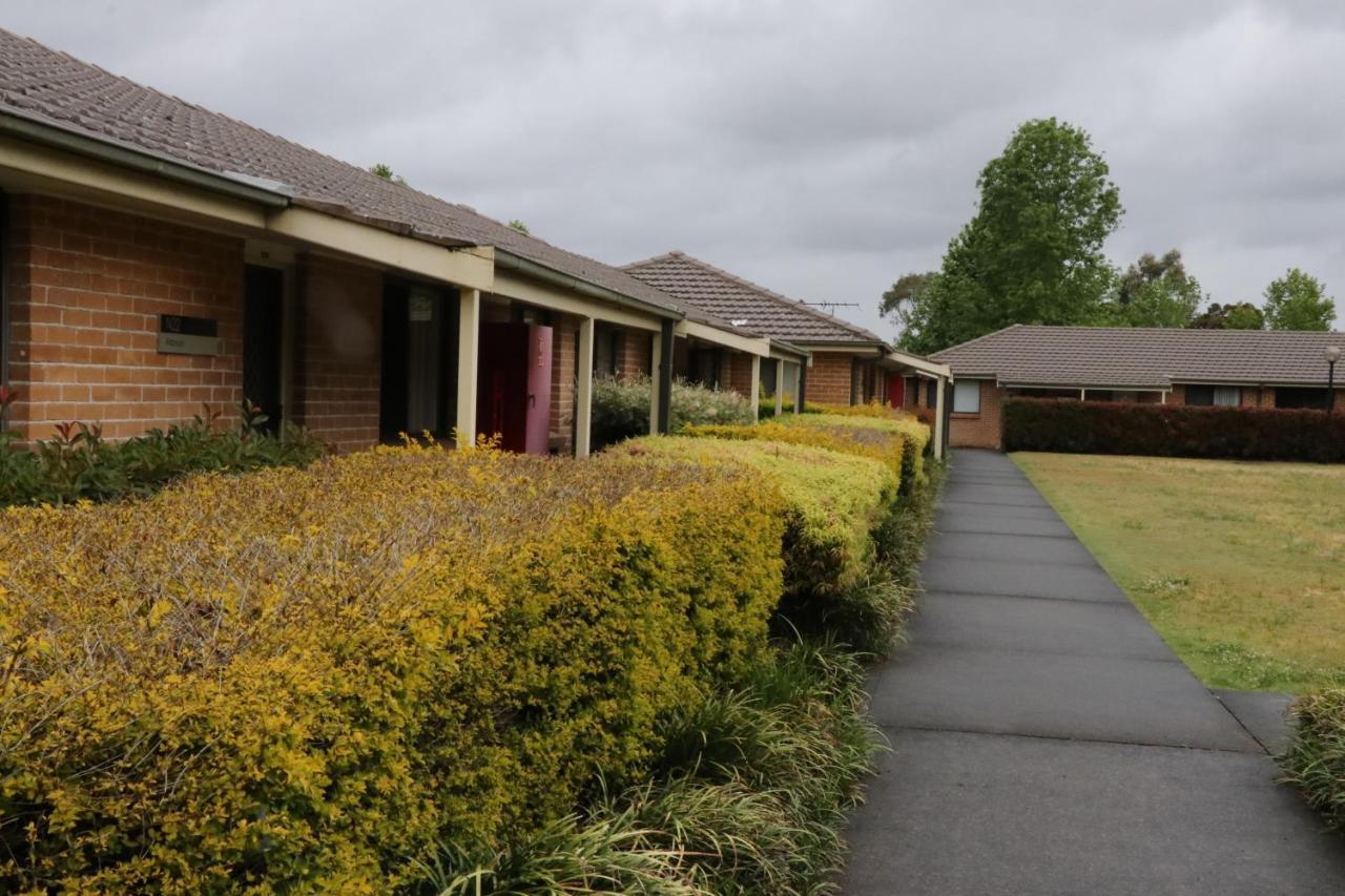 Western Village - Hawkesbury