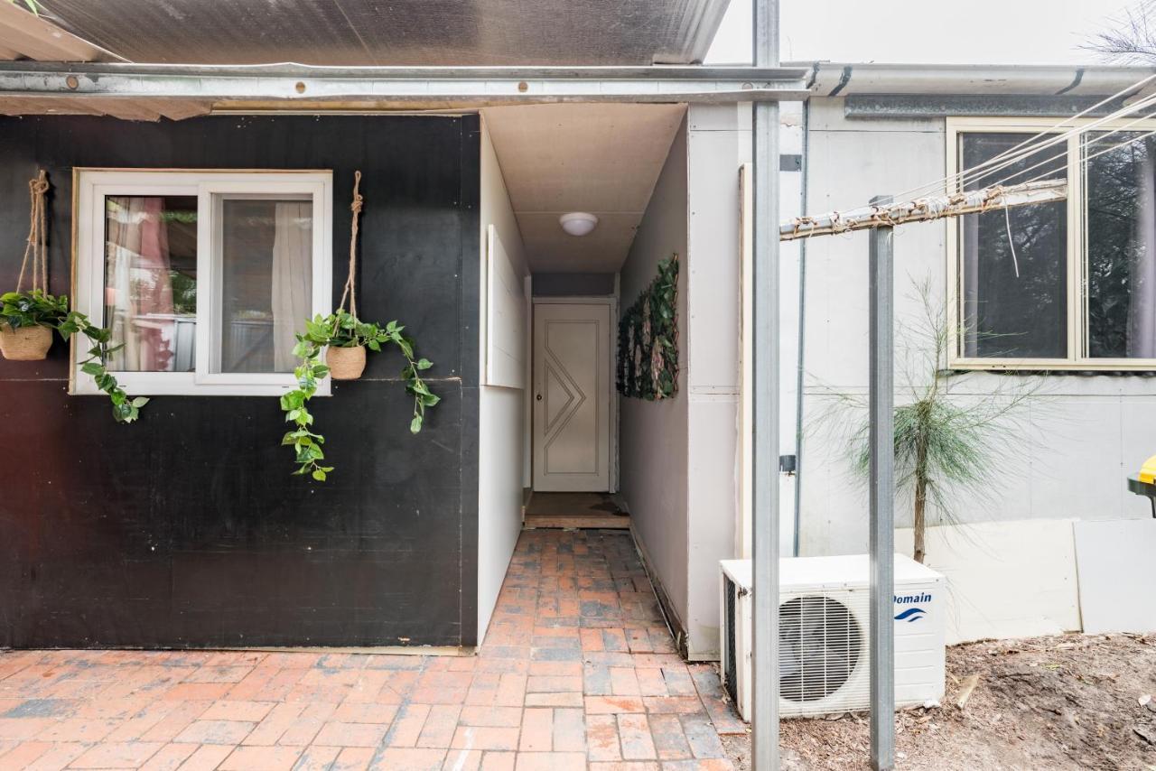 Boutique Private 7 Min Walk To Domestic Airport - Sharehouse * Sydney
