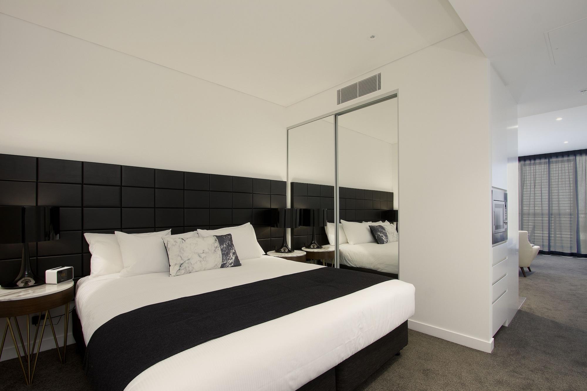 Silkari At Chatswood 4*