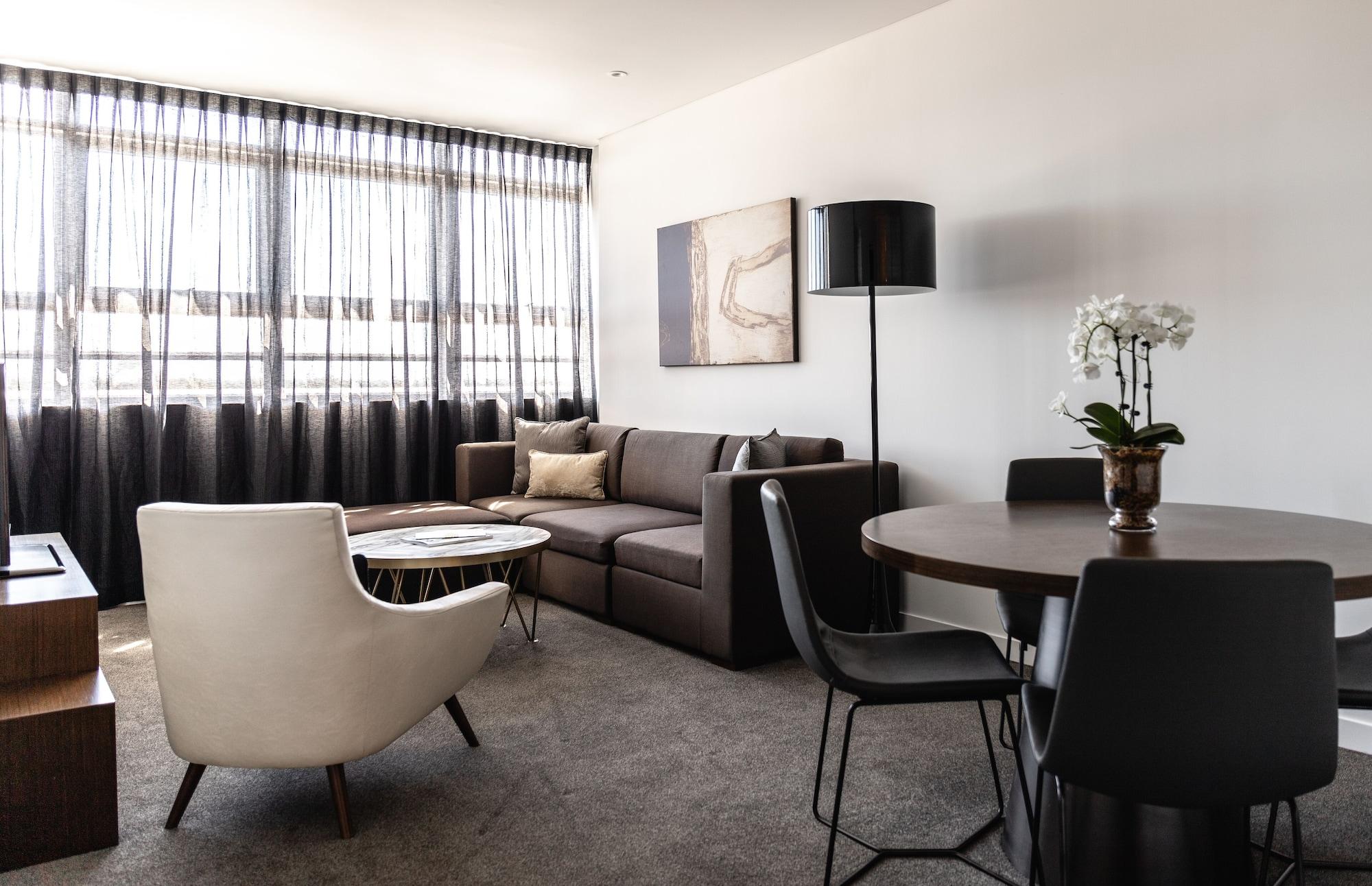 Aparthotel Silkari At Chatswood 4*