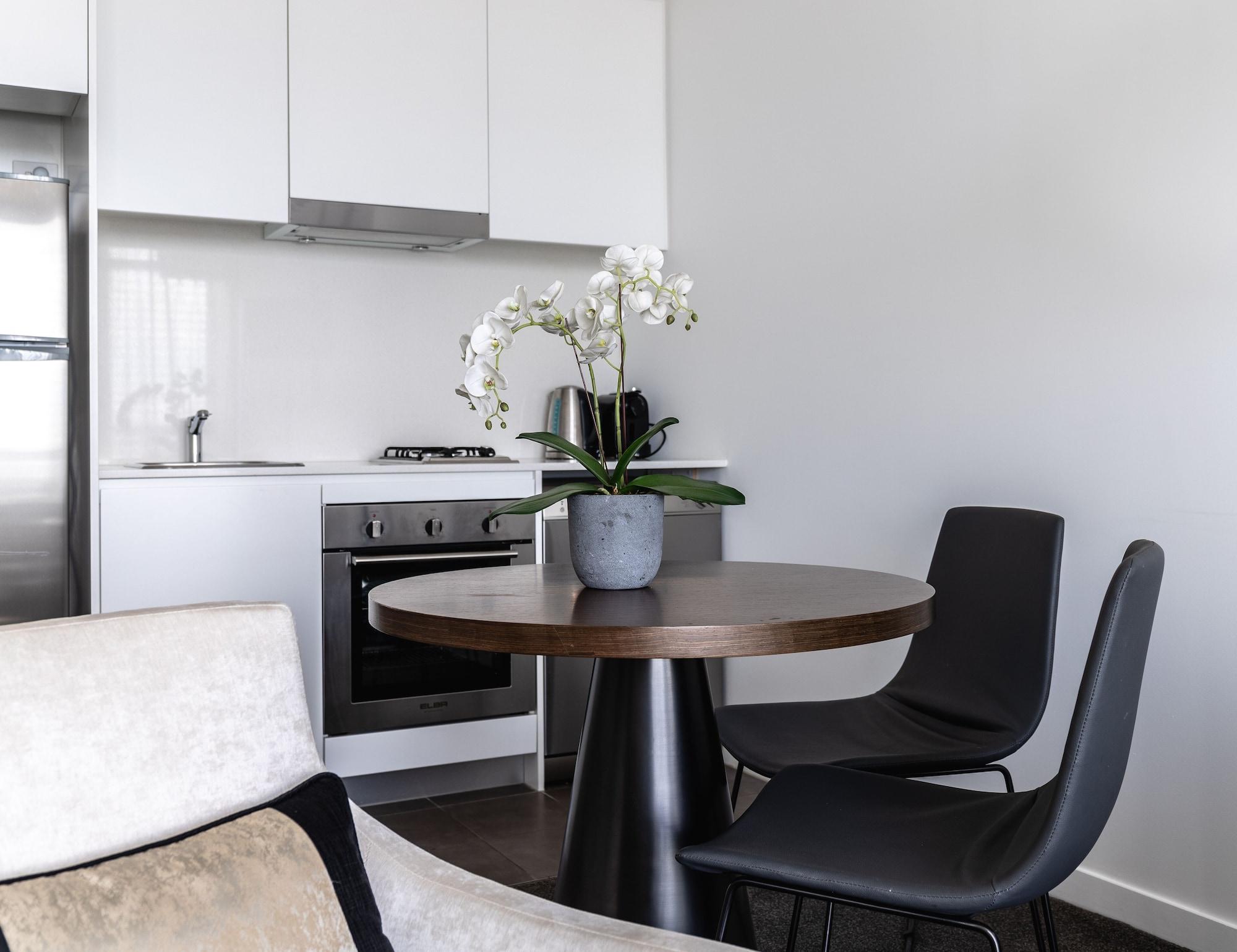 Aparthotel Silkari At Chatswood 4*