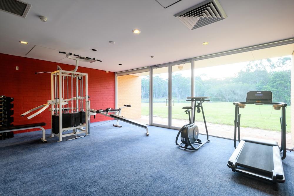 Lakeside And Conference Centre Hotel 4*