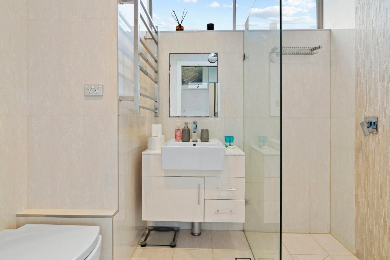 Panoramic Bondi Views Apartment Sydney