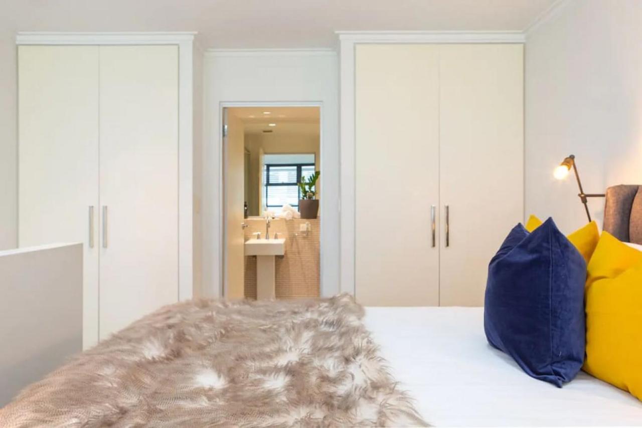 Erskineville Chic New York Style Loft Apartment Sydney