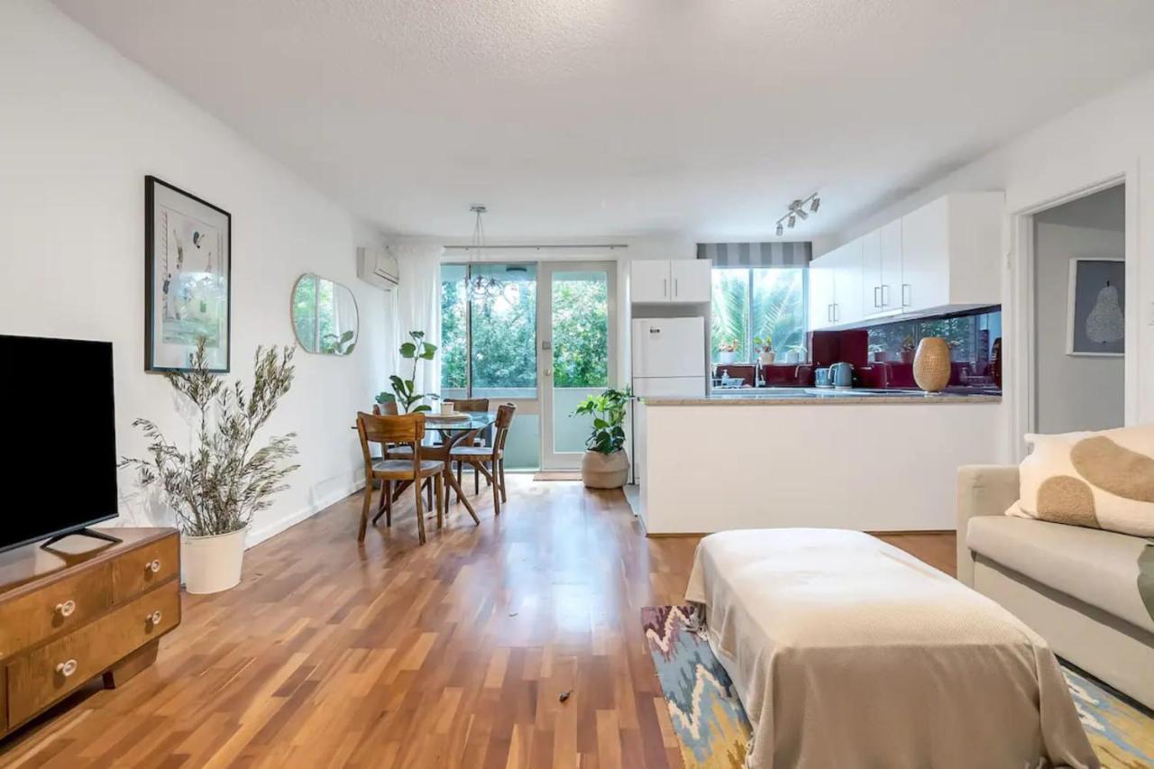Bright 1 Bedroom In Lane Cove
