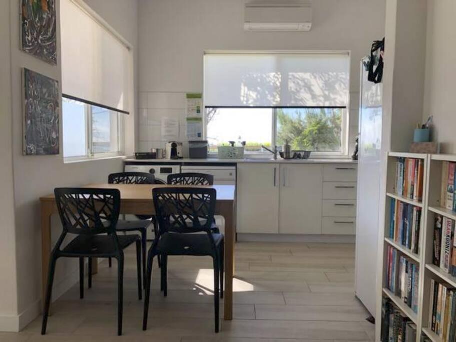 Coogee Bright Beachside Garden Retreat - Coog2 *