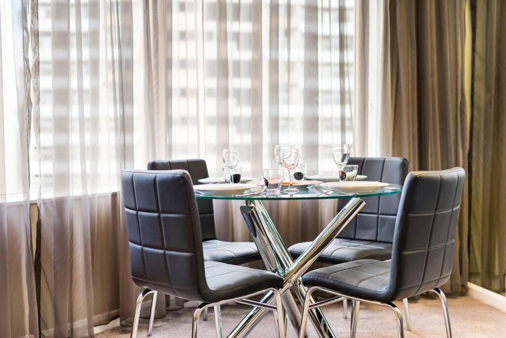 Apartamento Cbd Curated Comfort, Resort Style Living