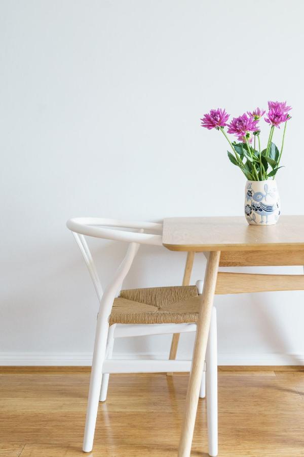 Sunny Bondi Studio Parking Couples Families Apartment