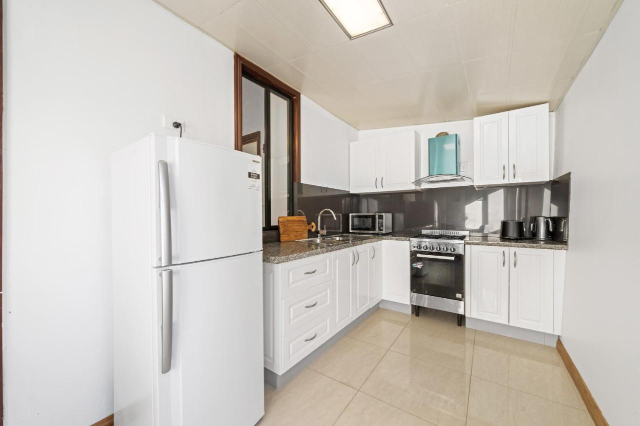 Spacious 1 Bedroom With Free Parking Holiday home