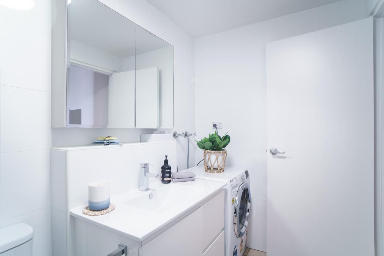 Sunny Bondi Studio Parking Couples Families Apartment *