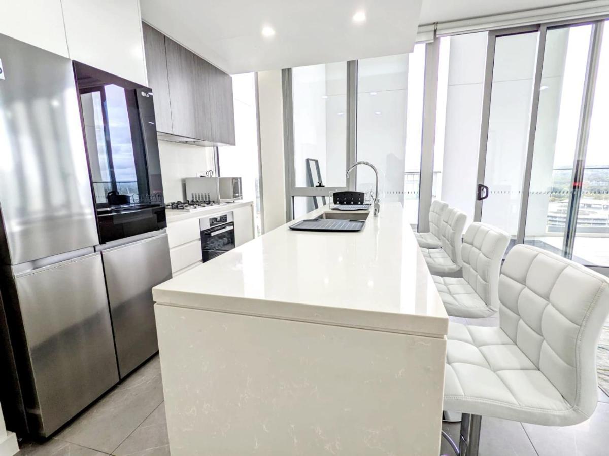 Grandeur 4 Bedroom Penthouse, With Pool And Private Rooftop Hottub, No Parties! *