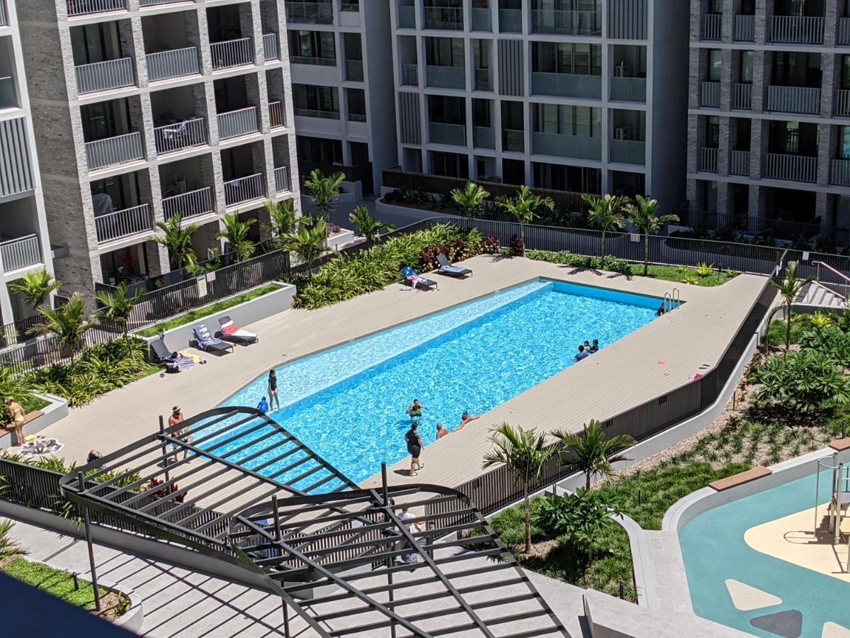 Apartment Grandeur 4 Bedroom Penthouse, With Pool And Private Rooftop Hottub, No Parties! Sydney