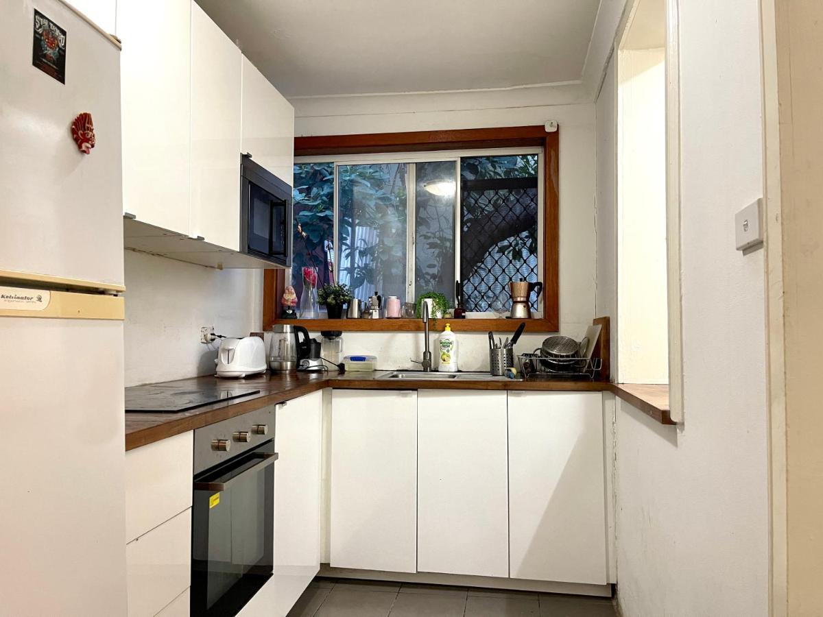 Homestay Belvoir Street Department