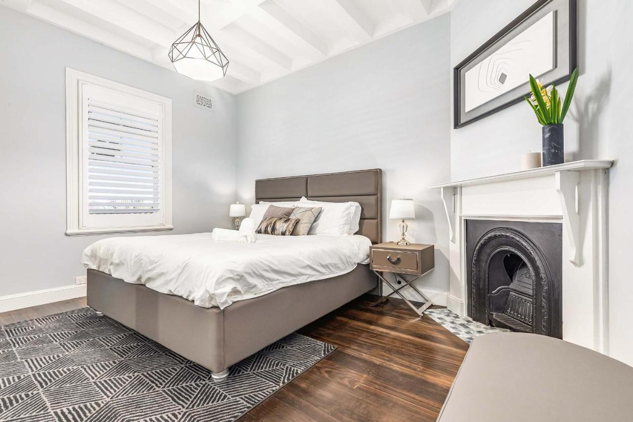 High Street 14 Self-catering