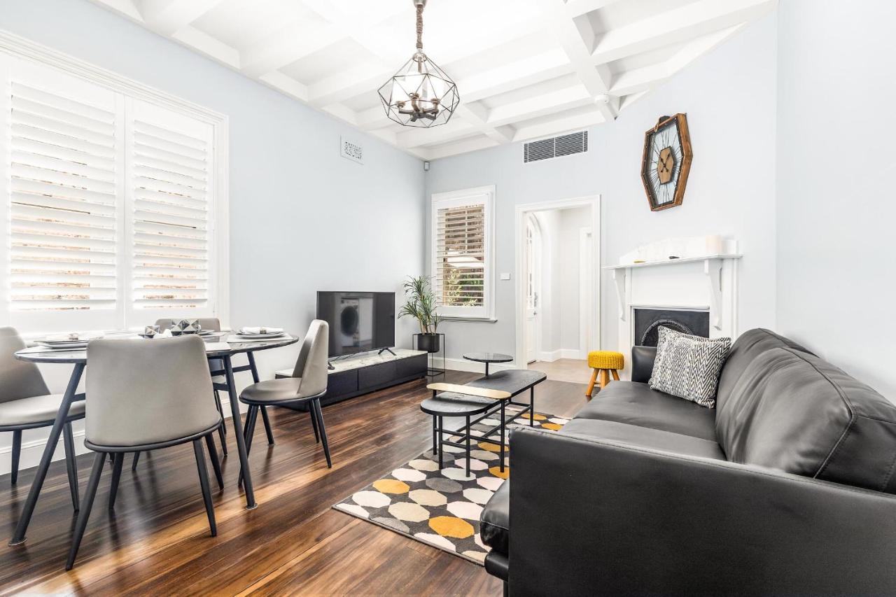 High Street 14 Self-catering * Sydney