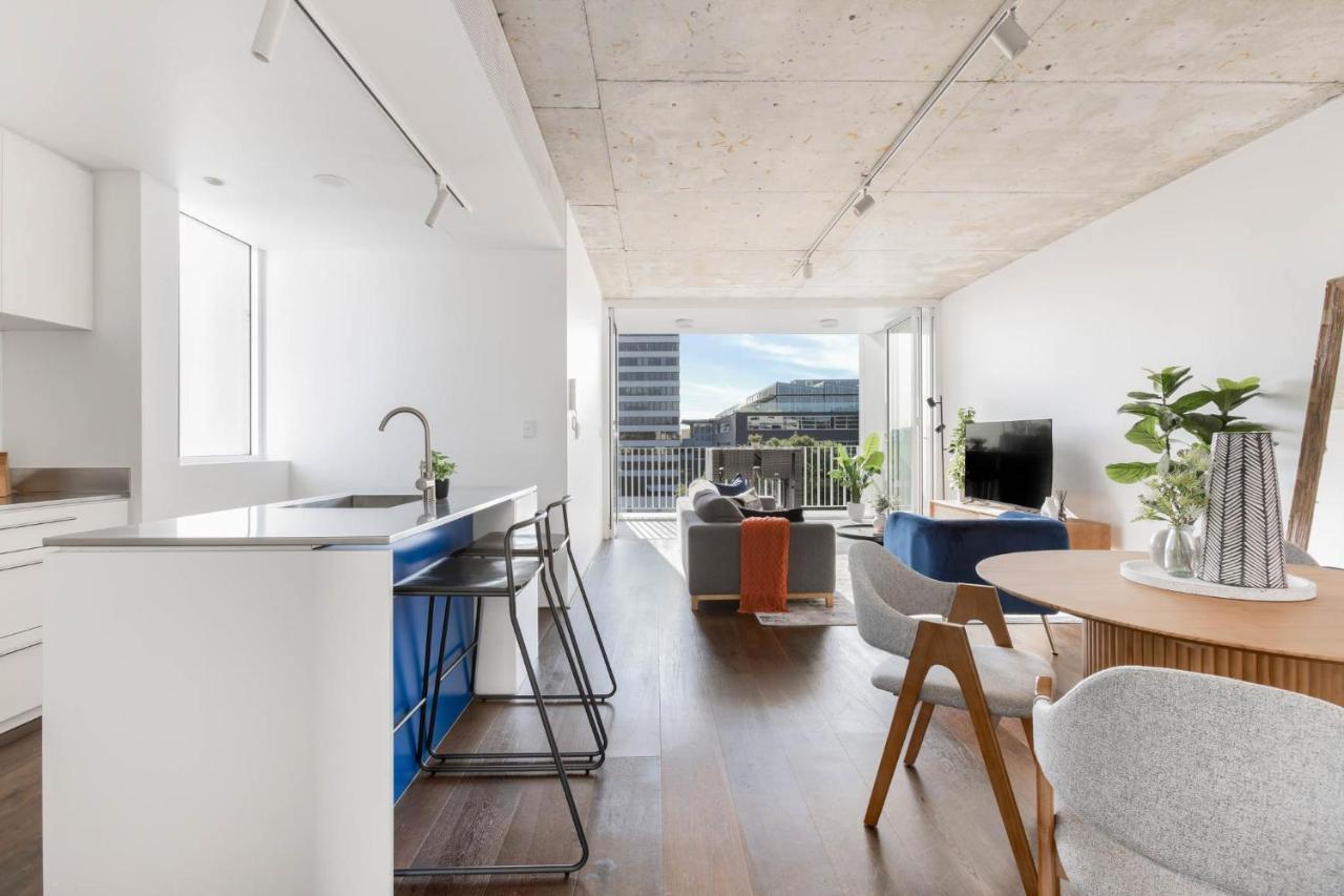The Chromatic By Urban Rest Apartment