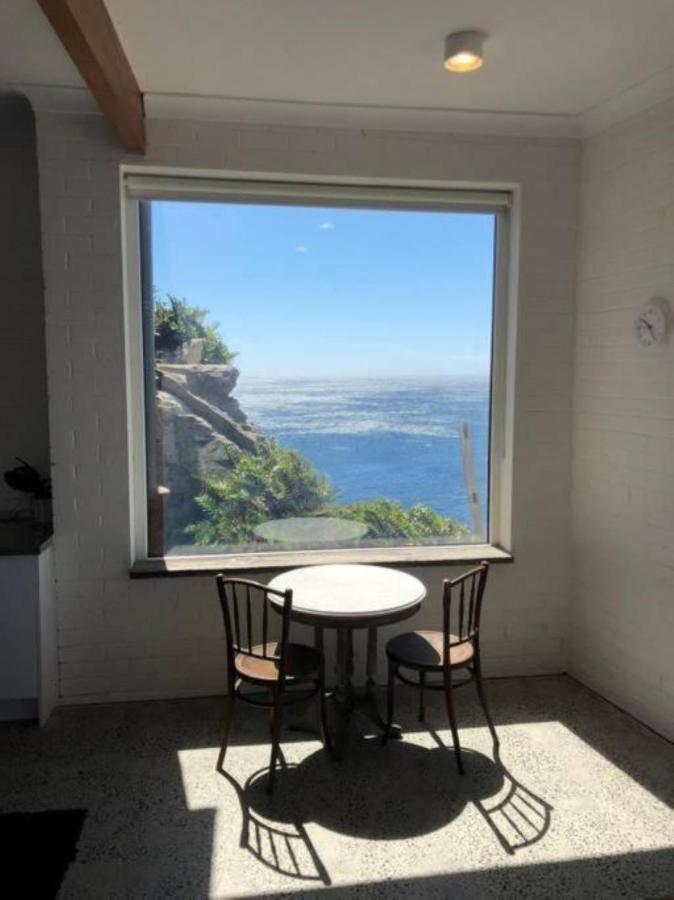 Upscale Cliffside With Ocean Views North Bondi Sydney
